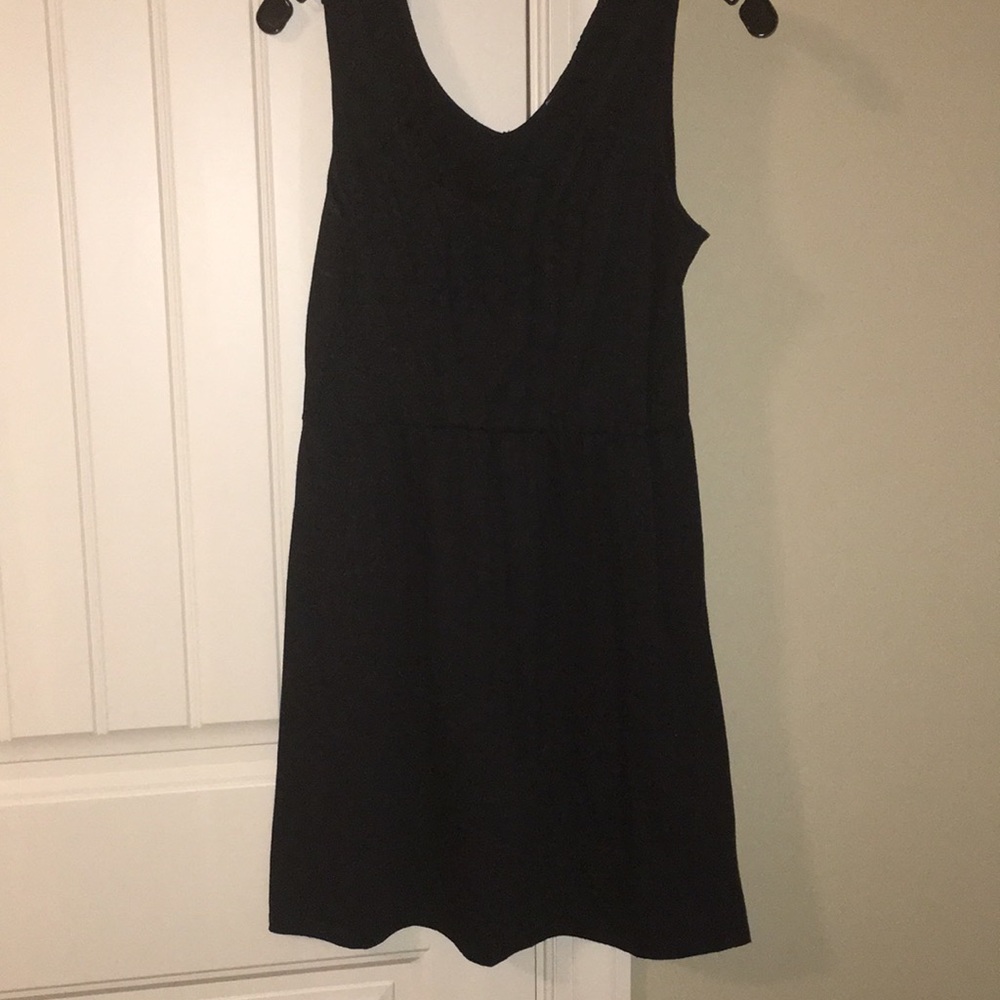 V-neck black cotton sundress
